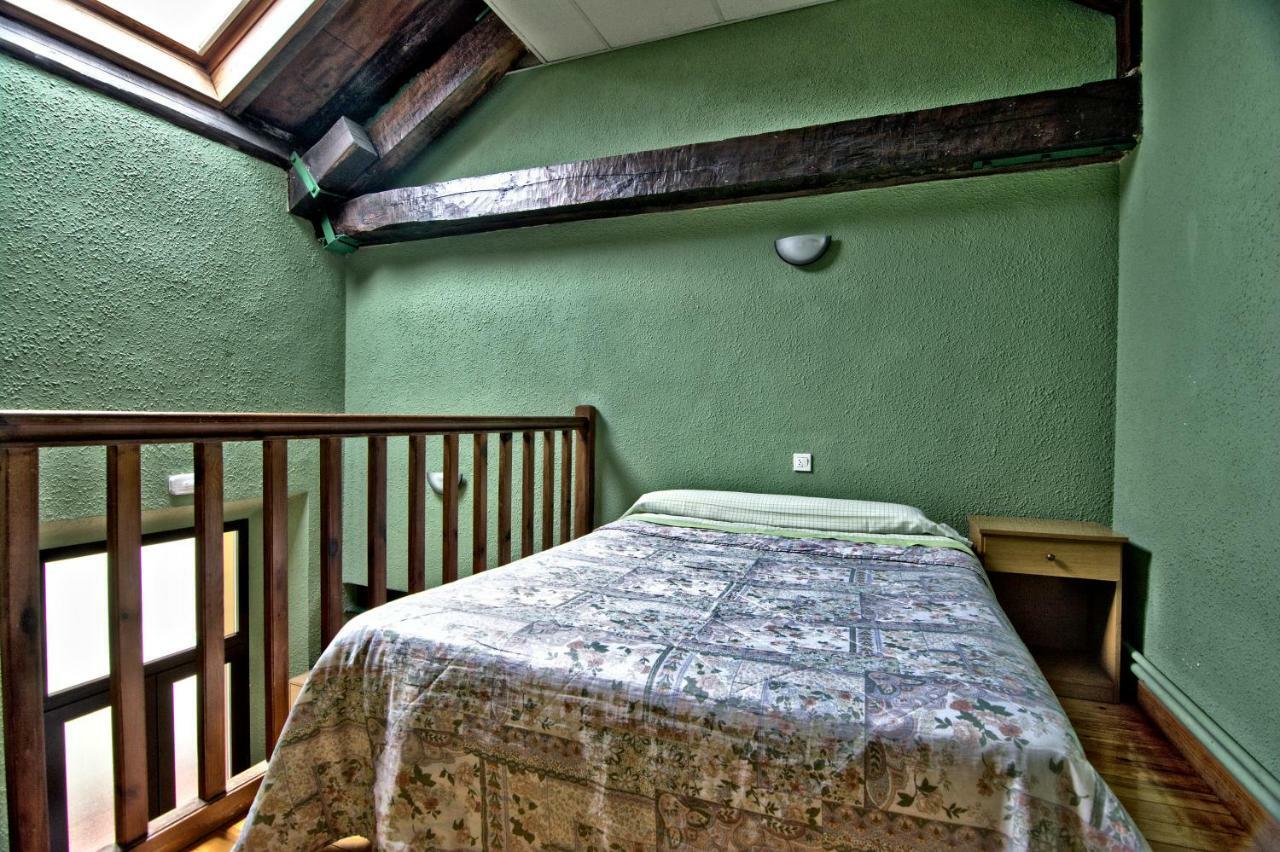 Albergue Juvenil De Bustiello Bustiello  ภายนอก รูปภาพ